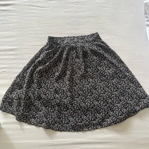 H&M Black and White A-Line Skirt